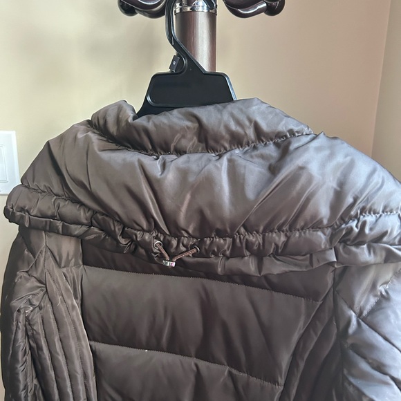 JONES NEW YORK winter coat. - Picture 3 of 11